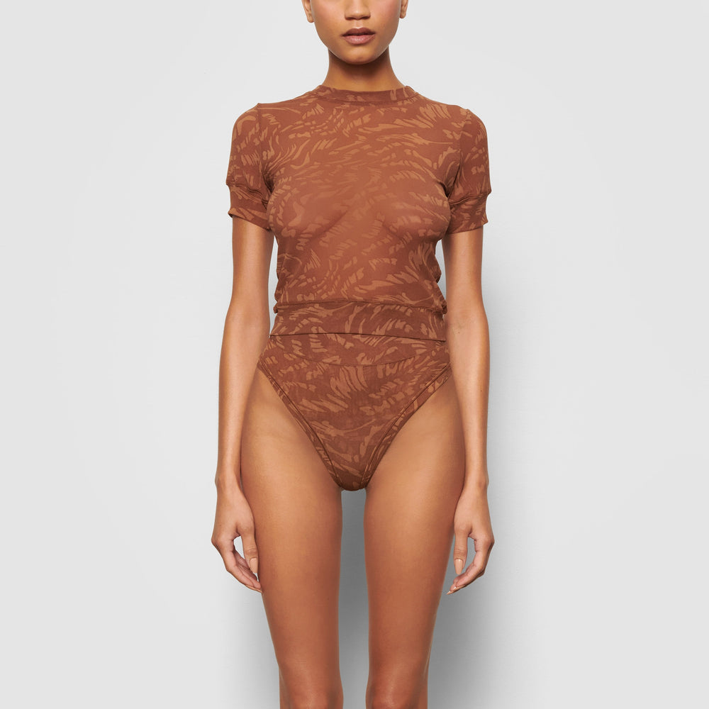 Skims SUMMER MESH T-shirt Bruin | 38XIWCSUF
