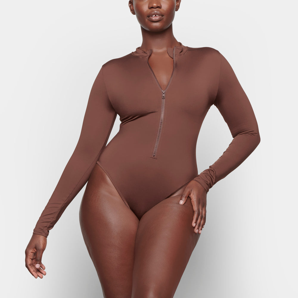 Skims SWIM ZIP FRONT LONG SLEEVE One Piece Chocola | 71ERIMQJV