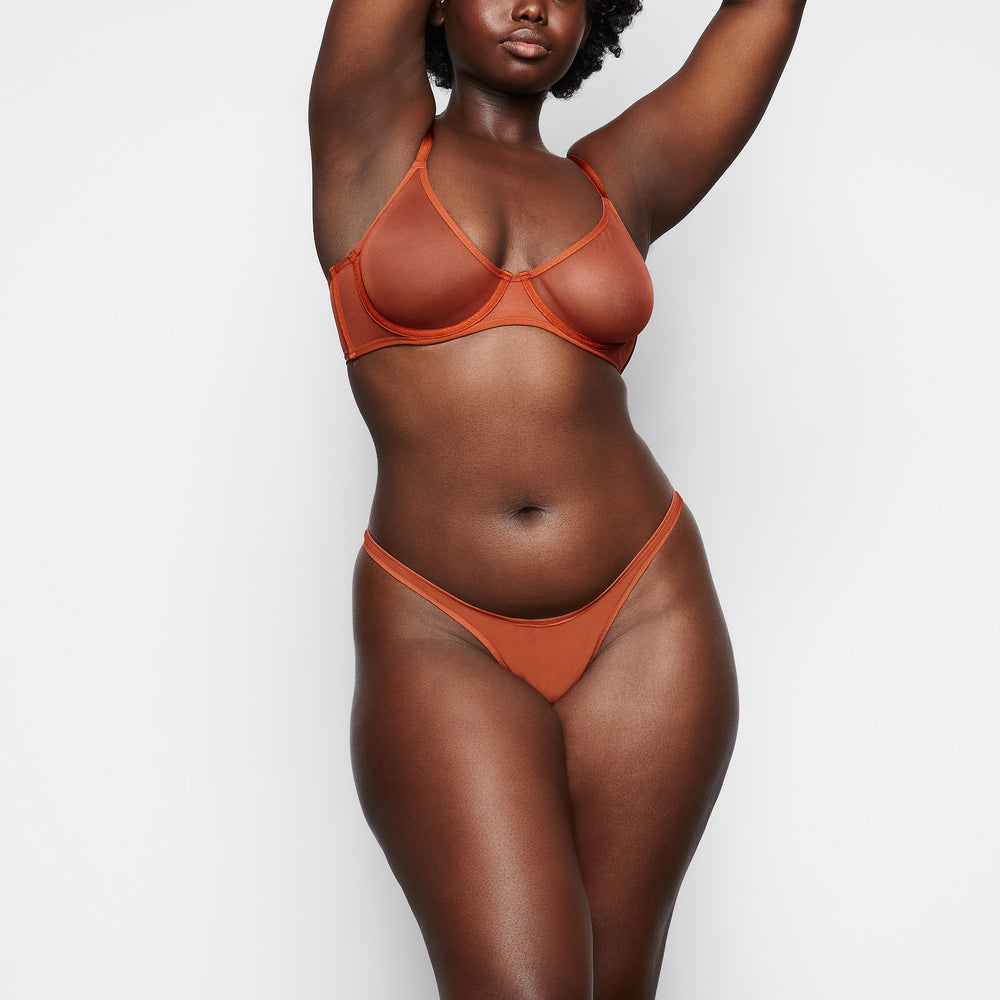 Skims ULTRA FINE MESH MICRO DIPPED Thong Bruin | 71EOBLCXA