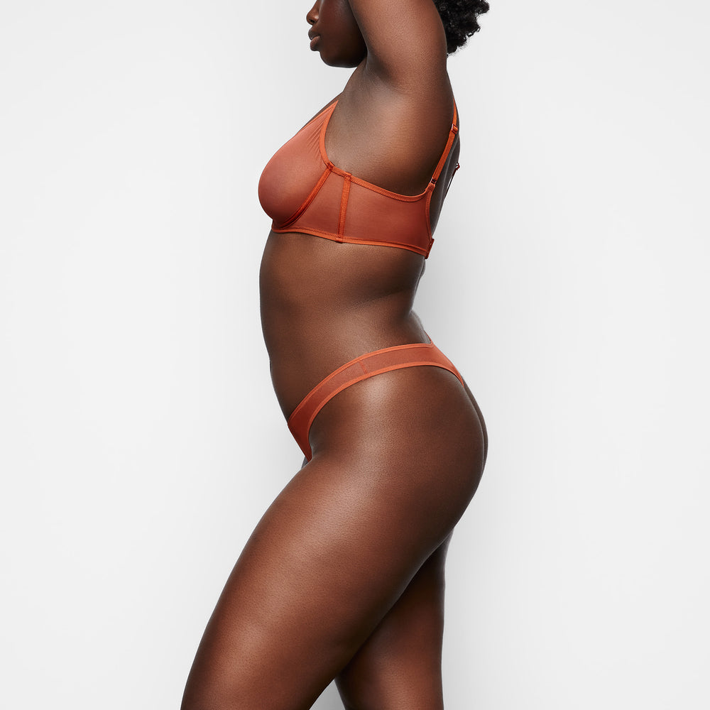 Skims ULTRA FINE MESH Thong Bruin | 58TWACNKM