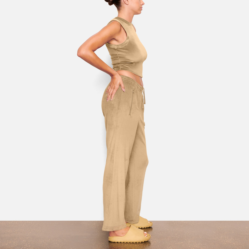 Skims VELOUR CREW NECK Tank Goud | 30KWFNJRH