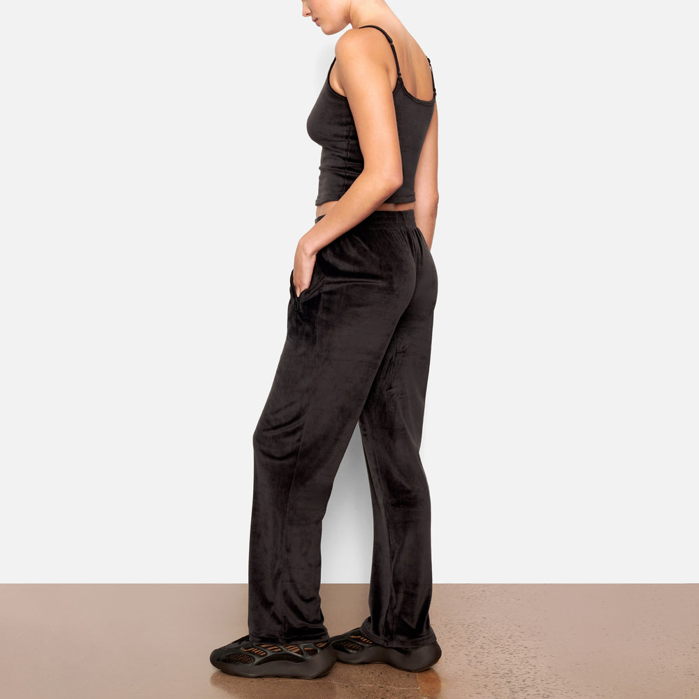 Skims VELOUR TRACK Broek Zwart | 26XBLTNDW