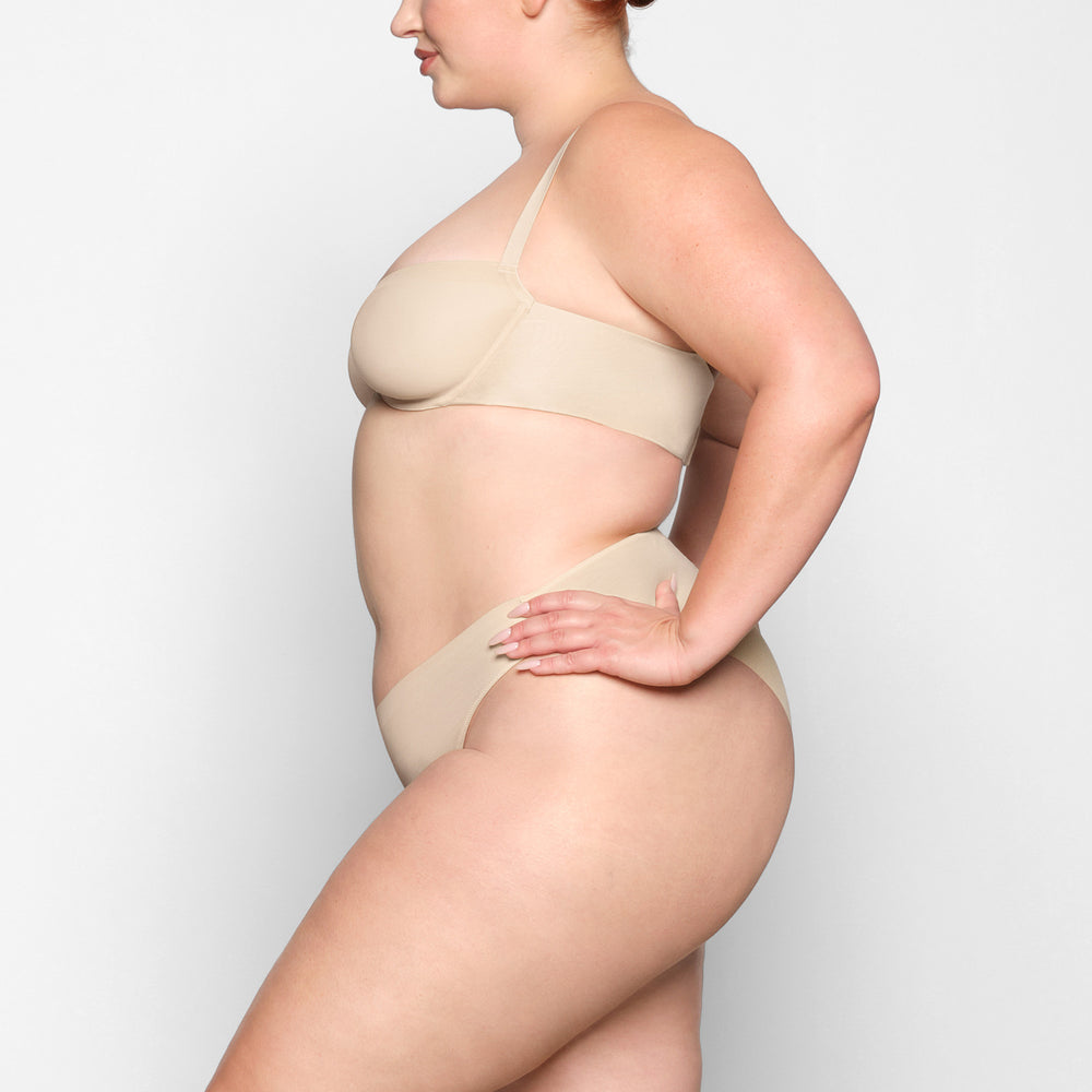 Skims WEIGHTLESS Bikini Bruin | 36HQUORCF
