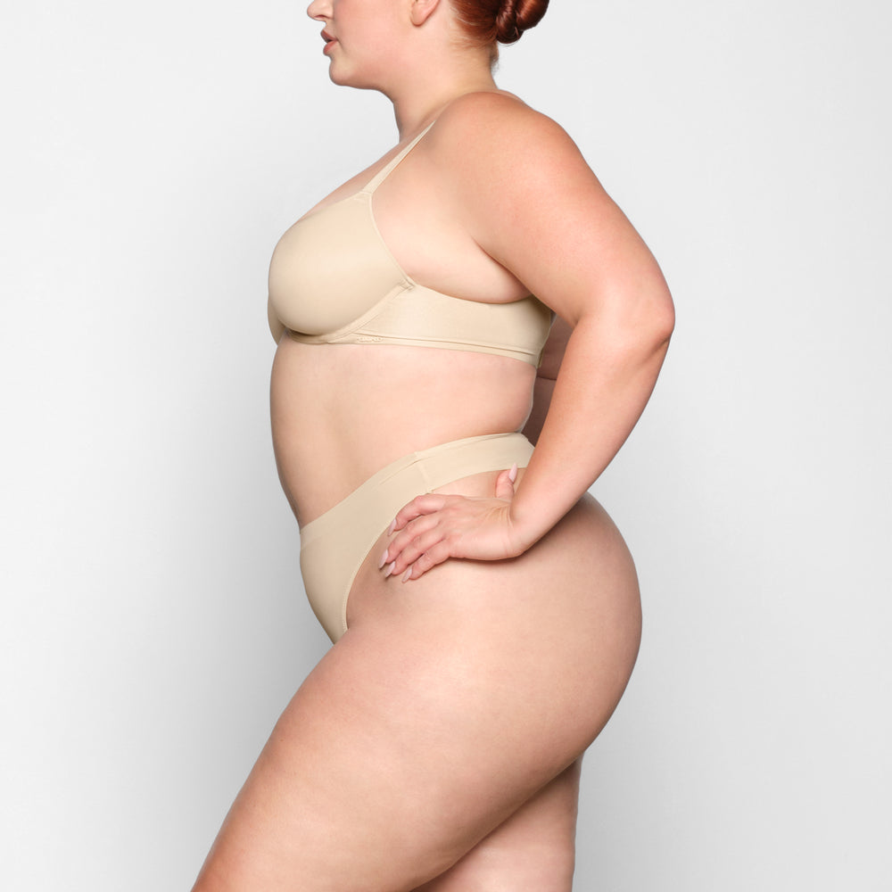 Skims WEIGHTLESS Demi Bra Bruin | 62ESYPLKQ