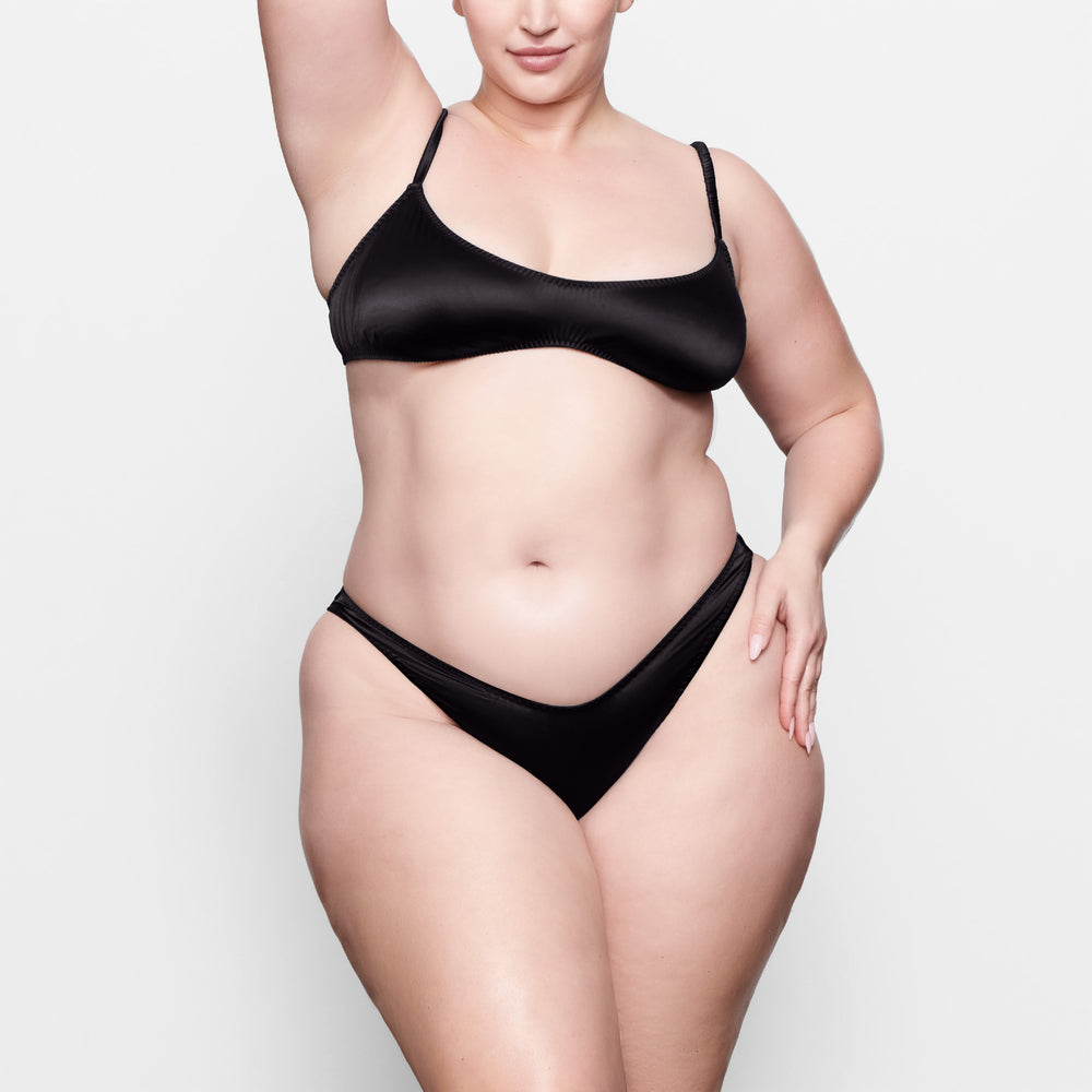 Skims WOVEN SHINE Bikini Zwart | 16GNSMKAI