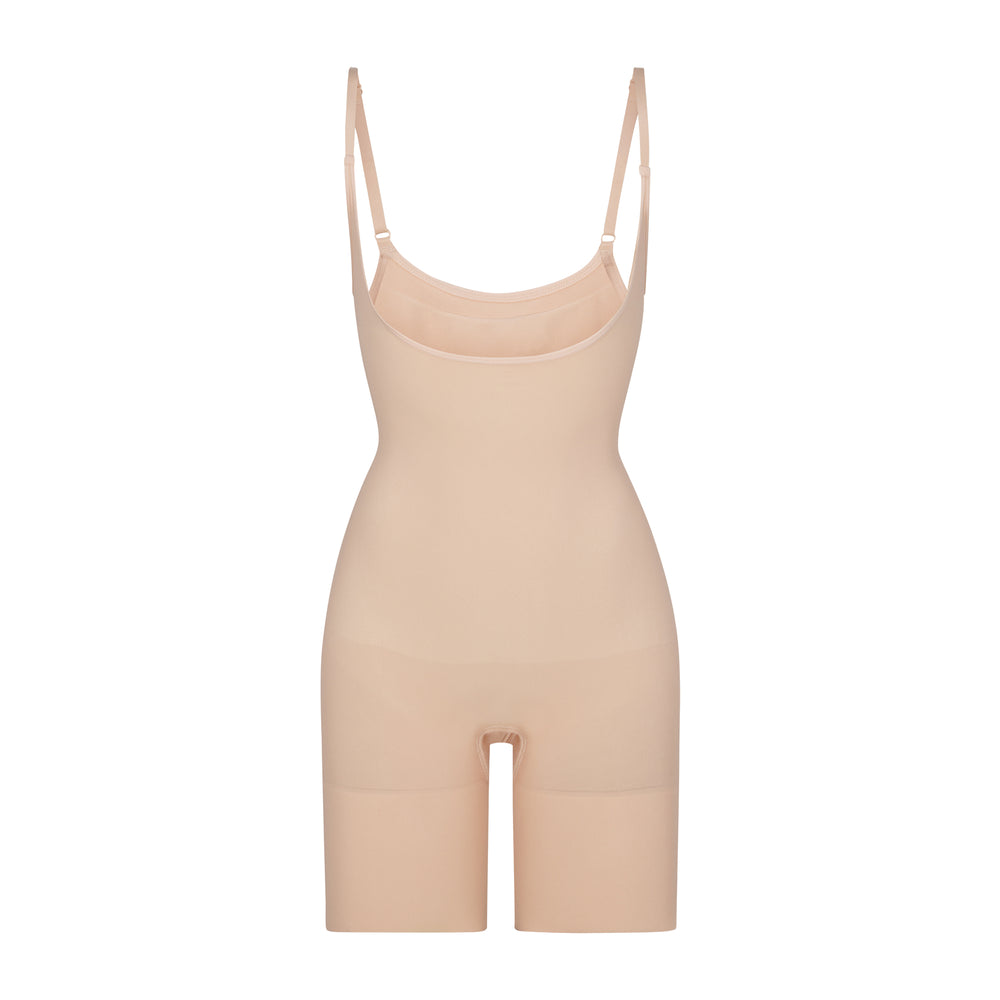 Skims BUTT ENHANCING Open Bust Bodysuit Beige | 79AVNCFOW