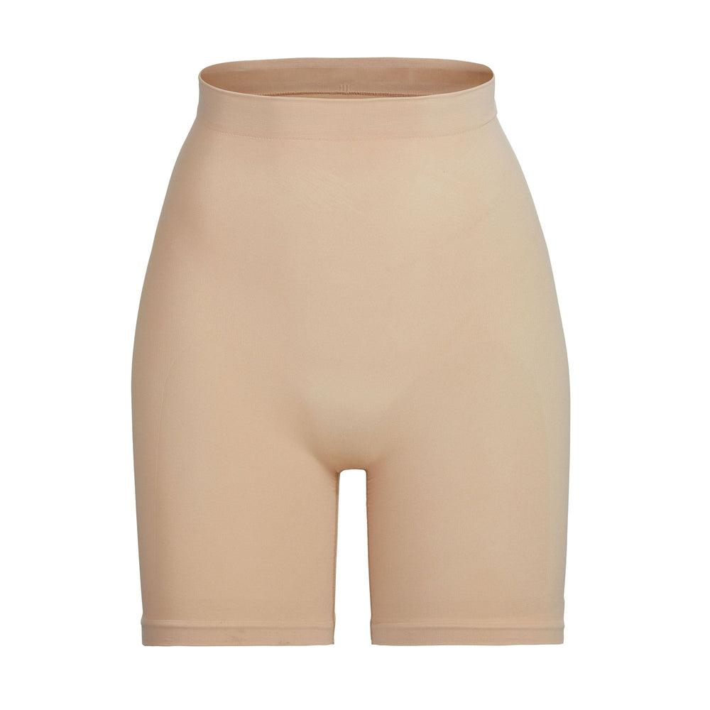 Skims SCULPTING MID THIGH W/ OPEN GUSSET Korte Broek Beige | 95WIMOJTH