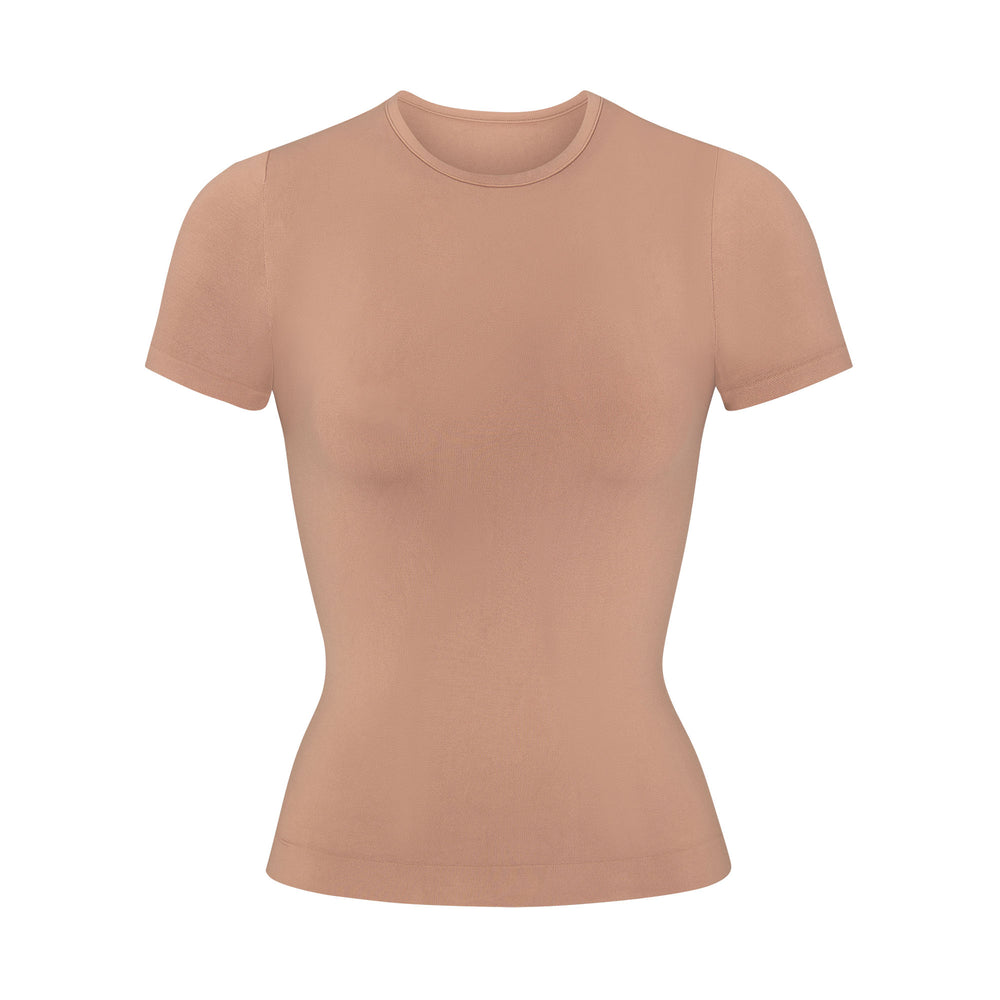 Skims SOFT SMOOTHING T-shirt Abrikoos | 96XAJWIKH